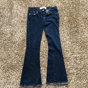 Abercrombie & Fitch jeans.